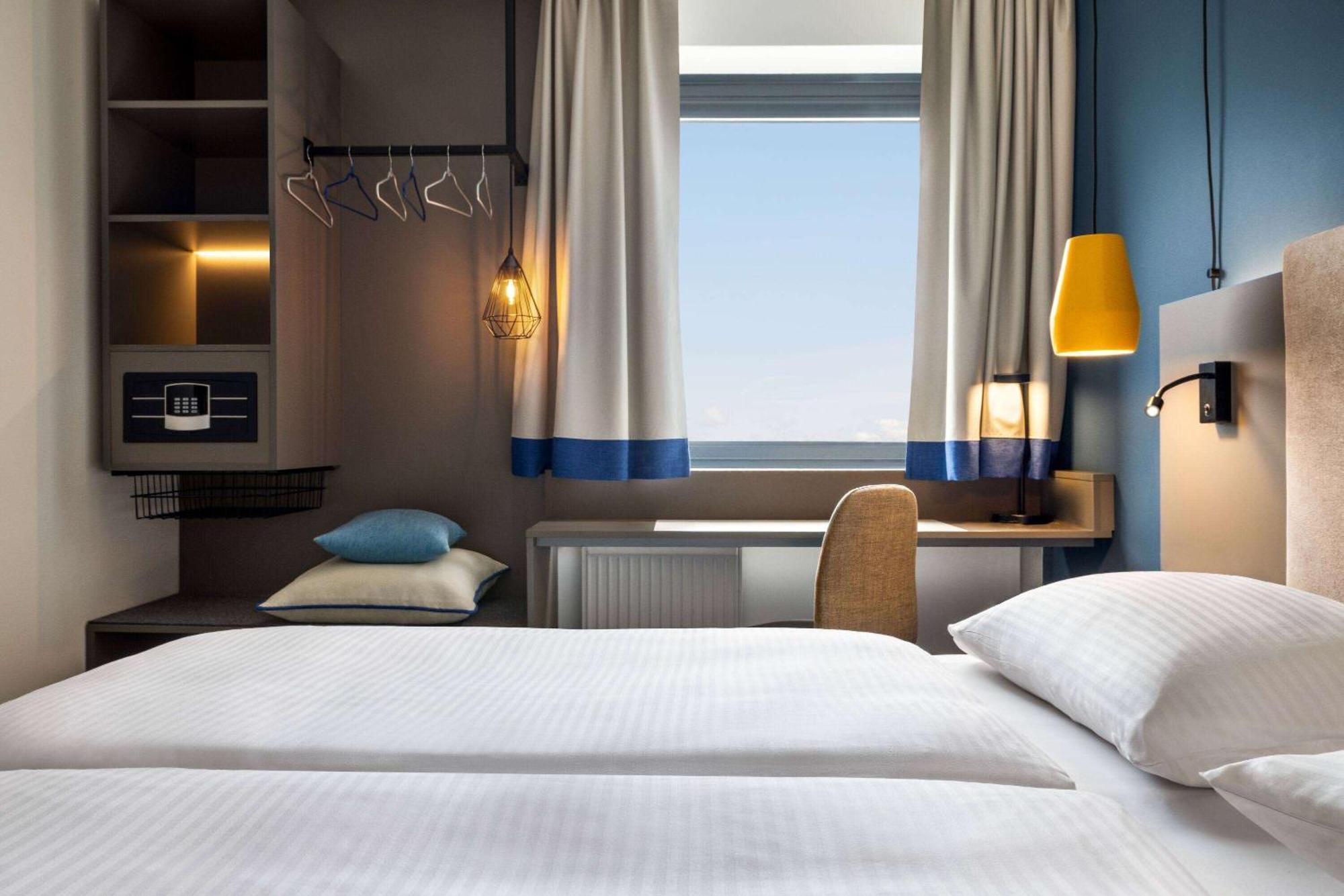 Hotel Vienna House Easy Cracow 3*