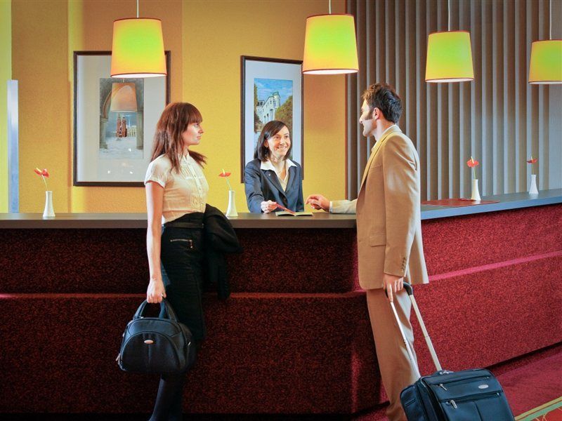 Vienna House Easy Cracow Hotel 3*